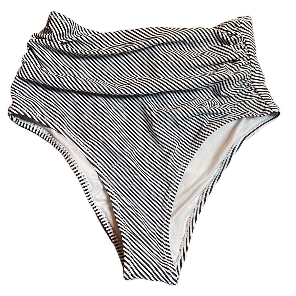 Cupshe Black and White Striped Bikini Bottom